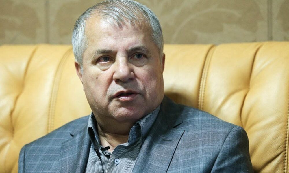 پیشکسوت فوتبال ایران در بیمارستان بستری شد