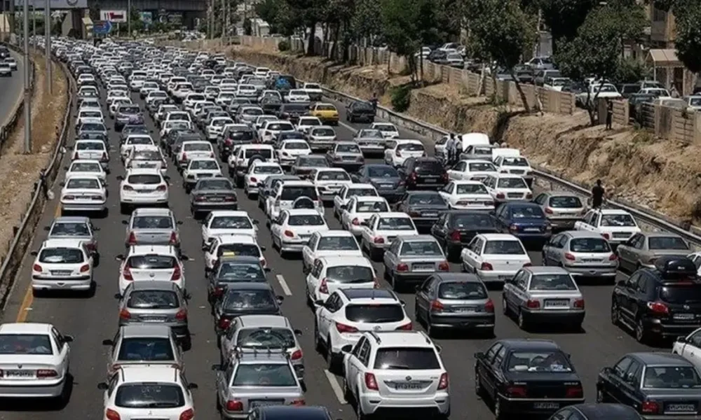 آخرین وضعیت جاده‌ها / ترافیک سنگین در محورهای شمالی و منتهی به تهران