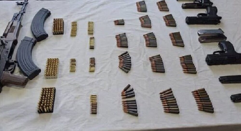 جزئیات کشف سلاح و مهمات از یک موتور سیکلت در شرق کشور