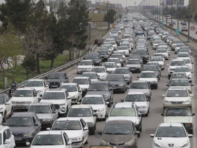 آخرین وضعیت ترافیکی محور‌های مواصلاتی در آستانه مراسم تشییع رهبر شهید / ورودی تهران قفل شد