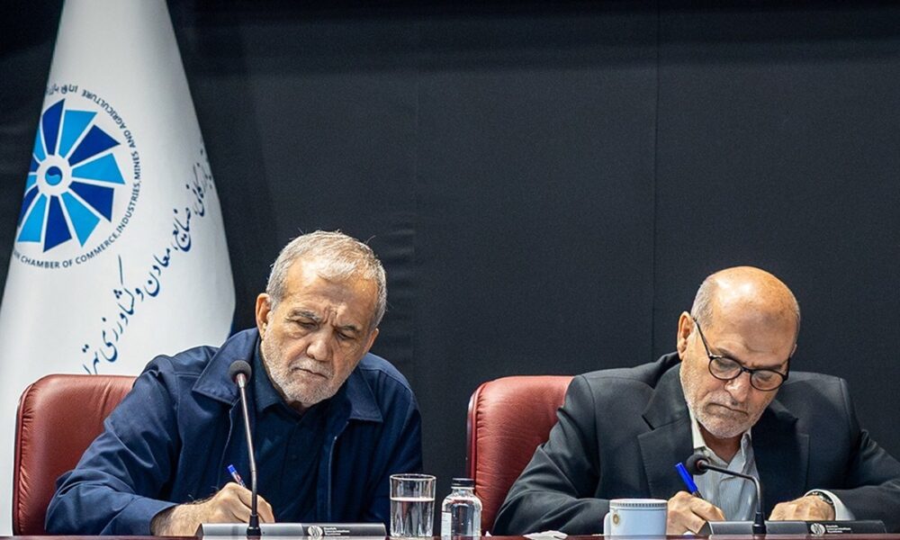 دستور رئیس‌جمهور برای بررسی طلب چهار میلیارد یورویی واردکنندگان کالاهای اساسی