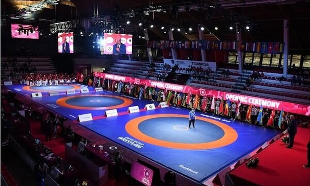رقابت جهانی کشتی در انتظار قهرمانان