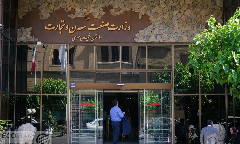 صمت: برنامه داریم 75 هزار خودرو وارد کنیم!+ جزئیات