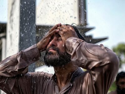 هشدار تداوم گرمای بی‌سابقه در ایران / این استان‌ها دمای بالای ۵۰ درجه را تجربه می‌کنند