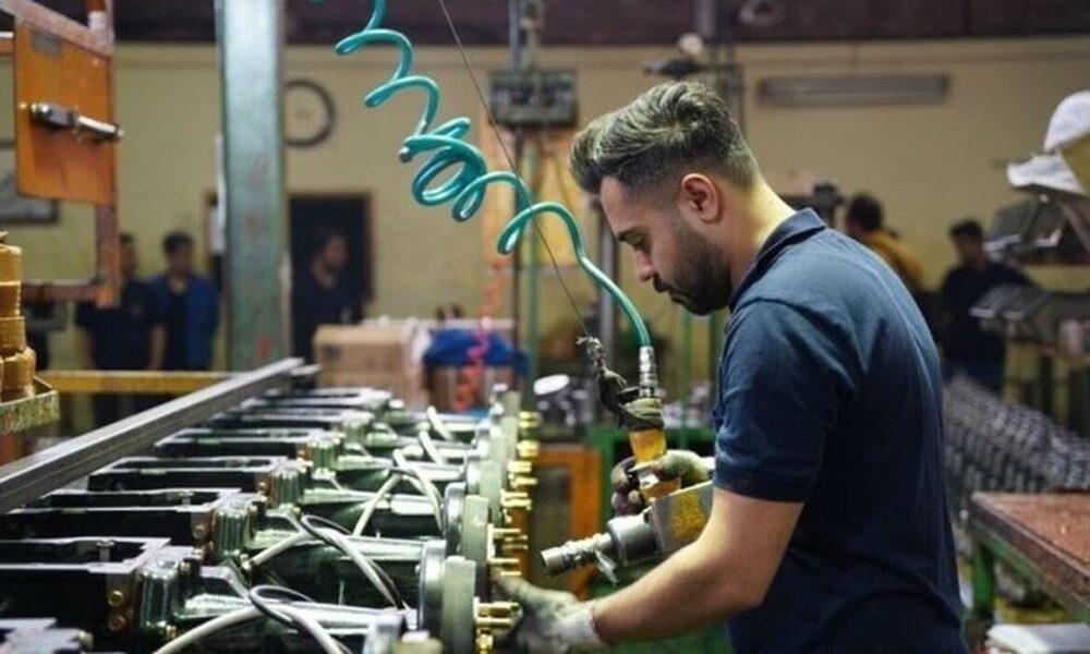 ۴۰۰ مگاوات برای روشن نگه داشتن چراغ کسب‌وکار‌ها