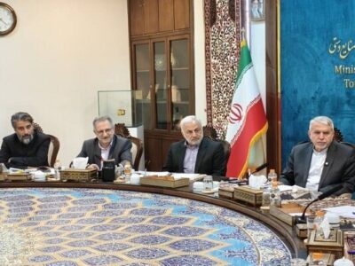 اعتماد ایرانیان خارج از کشور را به سرمایه گردشگری تبدیل کنیم