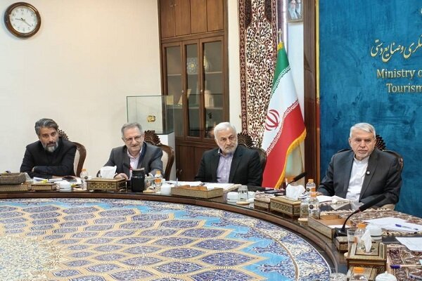 اعتماد ایرانیان خارج از کشور را به سرمایه گردشگری تبدیل کنیم