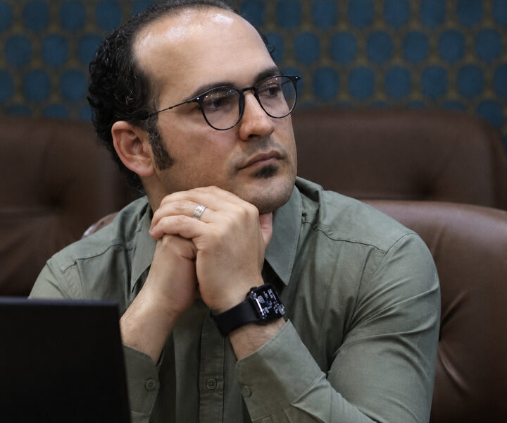 بازطراحی گردشگری در عصر هوش مصنوعی(۱): چه کسی به گردشگر می‌گوید کجا برود؟