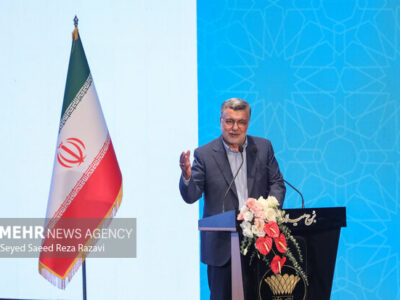 وزارت بهداشت رتبه برتر «تبیین تلاش» برای اقناع افکار عمومی شد