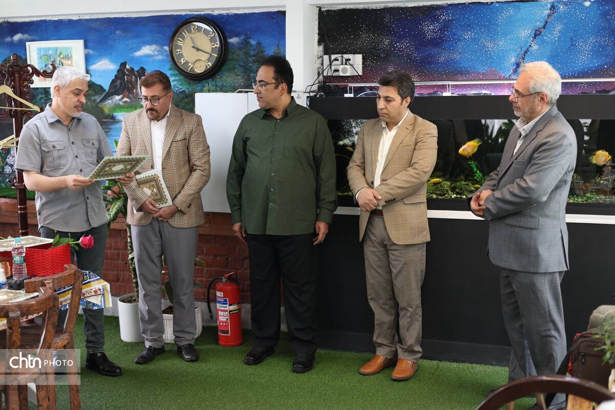 آغاز به کار رسمی نمایندگی انجمن علمی هنرهای تجسمی ایران در خوزستان آغاز به کار رسمی انجمن علمی هنرهای تجسمی خوزستان