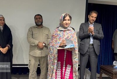 دهمین جشنواره تئاتر مونولوگ انصار قشم با معرفی برگزیدگان به کار خود پایان داد